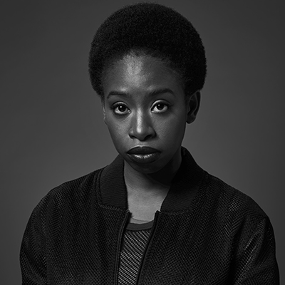 trim-dry-afro womans afro hair cut